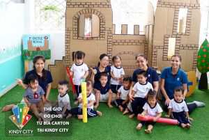 THẾ GIỚI ĐỒ CHƠI TỪ BÌA CARTON TẠI KINDY CITY