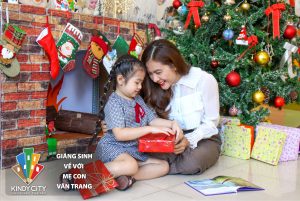 Actress Van Trang:“ I LIKE THE PRACTICAL TEACHING METHOD OF THE SCHOOL”