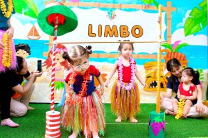 NGỘ NGHĨNH VŨ ĐIỆU LIMBO CỦA HỌC SINH KINDY CITY