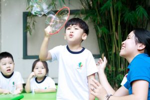 NGÔI TRƯỜNG TỔ CHỨC GẦN 100 HOẠT ĐỘNG CHO TRẺ MỖI NĂM
