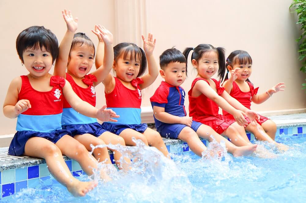 Kindy City nơi mang đến một môi trường giáo dục chuẩn quốc tế giúp trẻ phát triển toàn diện về cả thể chất lẫn nhân cách.