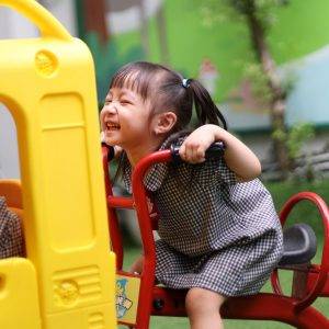 KINDY CITY XIN TẶNG MÓN QUÀ CHO BA MẸ